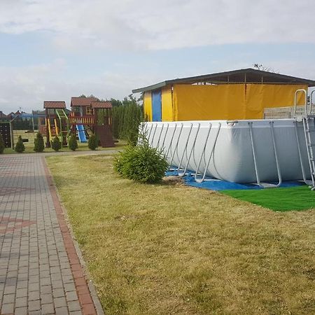 Sun Holiday Jezierzany Екстериор снимка